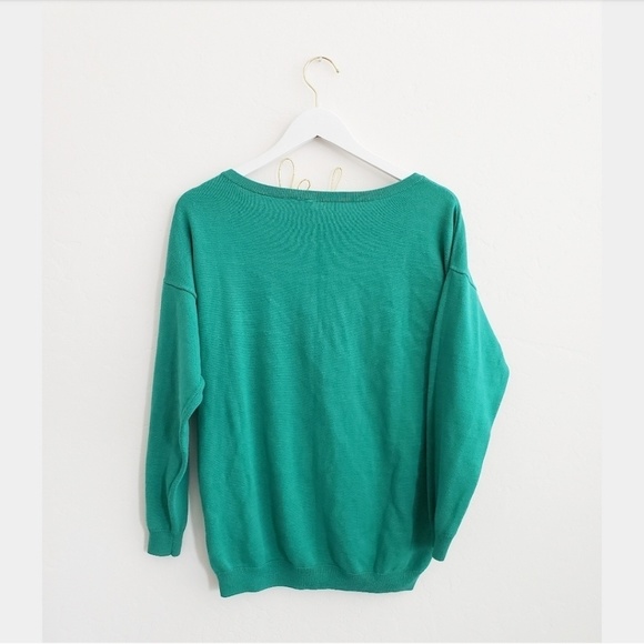 FINAL SALE! PRE-OWNED DIVIDED SWEATER SIZE 8 - Picture 3 of 4